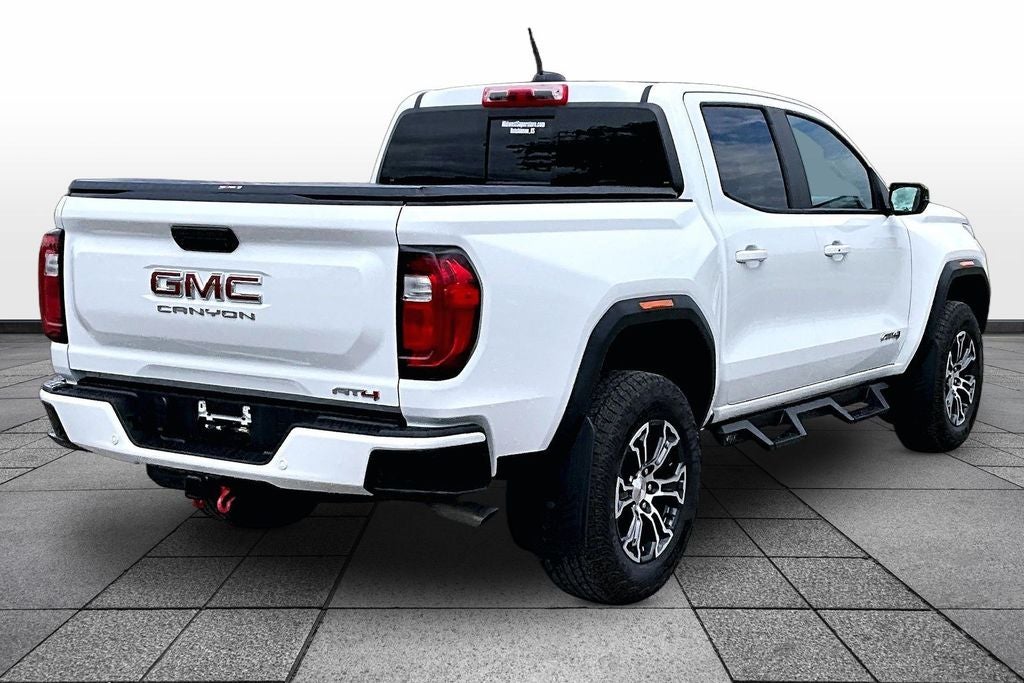 2023 GMC Canyon AT4