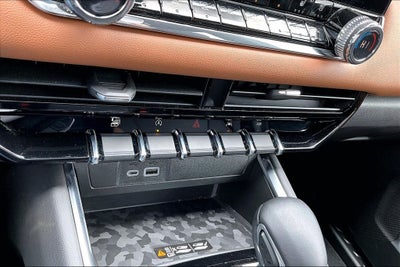 2023 GMC Canyon AT4