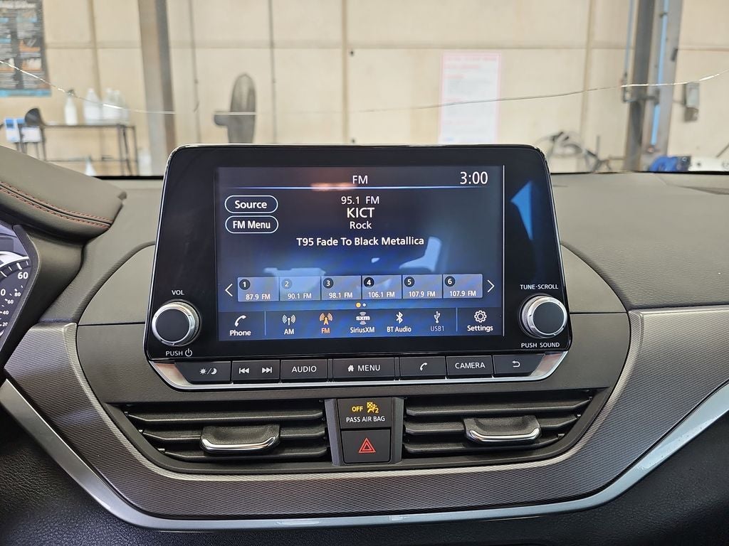 2023 Nissan Altima 2.5 SR
