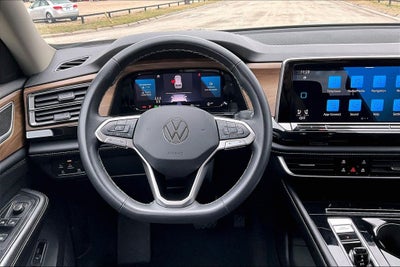 2024 Volkswagen Atlas 2.0T SE w/Technology