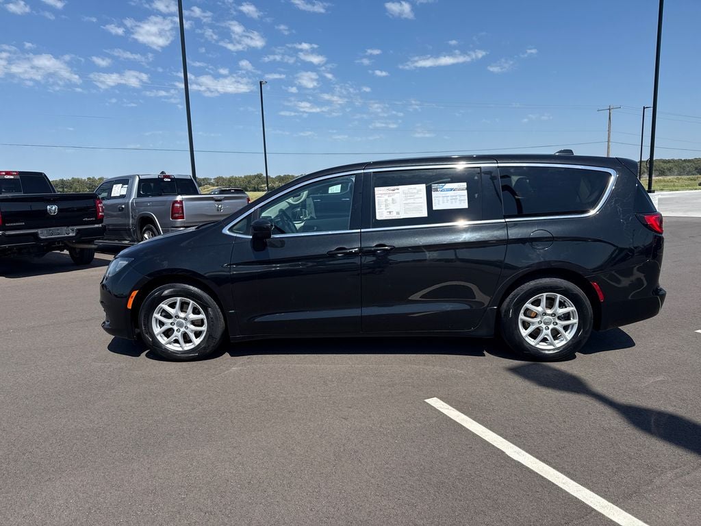 2017 Chrysler Pacifica Touring