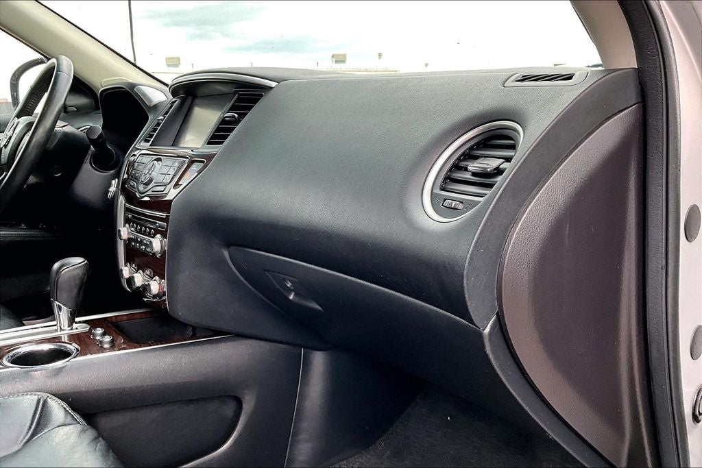 2015 Nissan Pathfinder Platinum