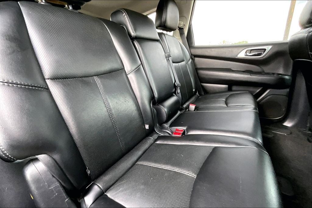 2015 Nissan Pathfinder Platinum