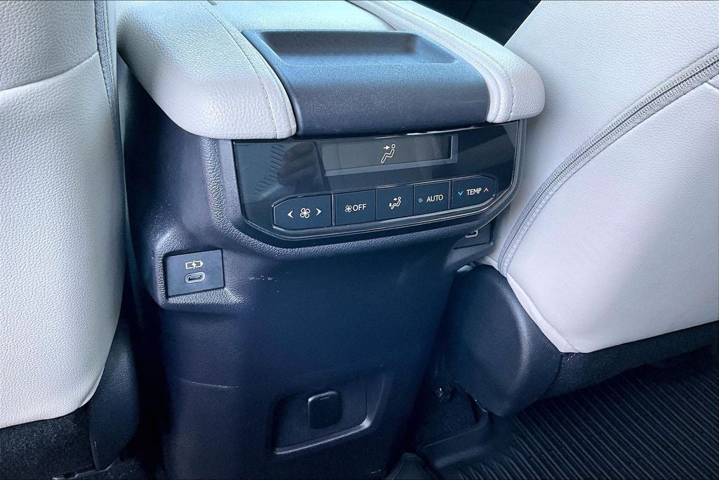 2024 Toyota Grand Highlander Hybrid XLE