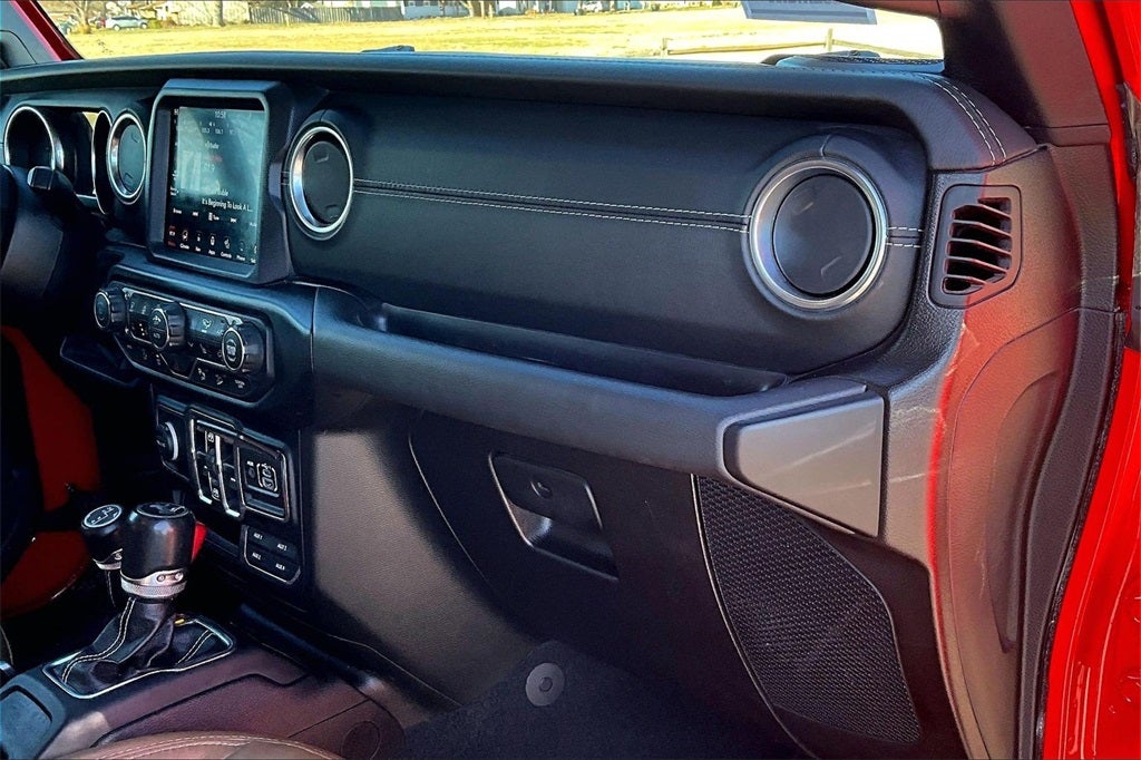 2020 Jeep Wrangler Sahara