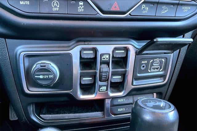 2020 Jeep Wrangler Sahara