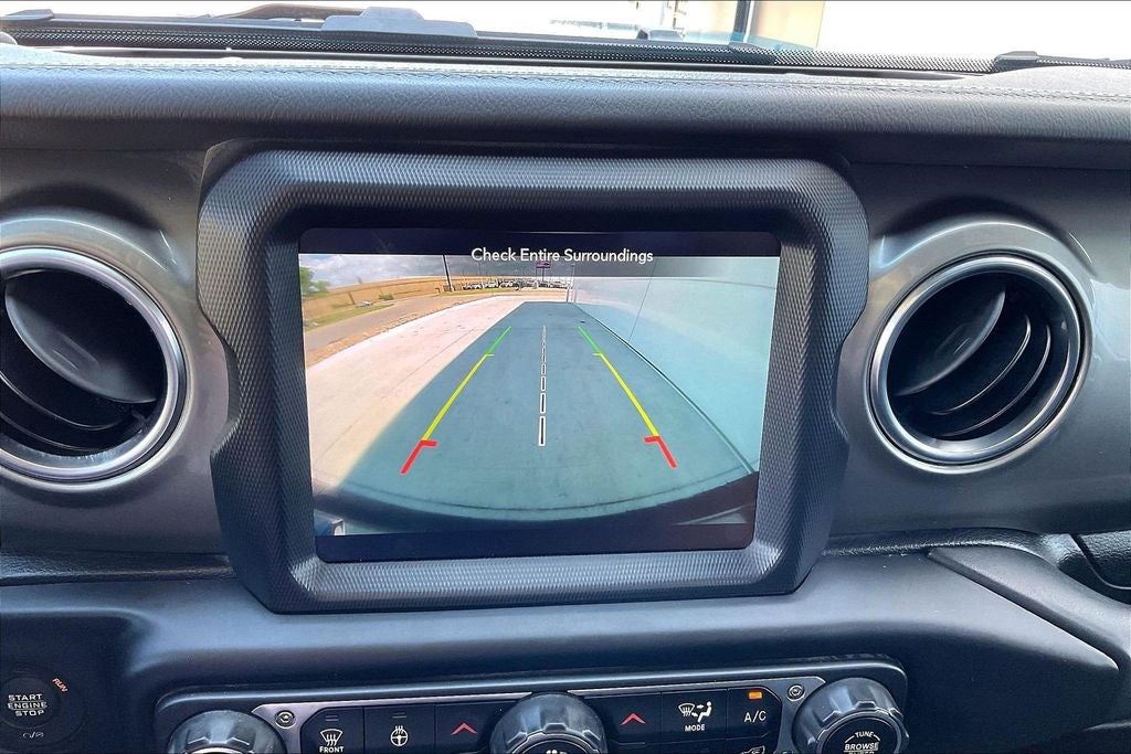2019 Jeep Wrangler Sahara