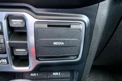 2019 Jeep Wrangler Sahara