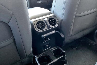 2019 Jeep Wrangler Sahara
