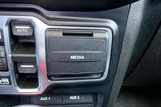 2019 Jeep Wrangler Sahara