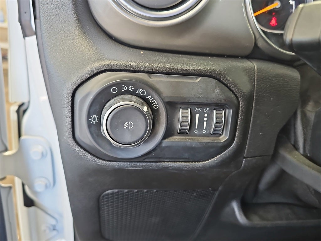 2020 Jeep Wrangler Sahara