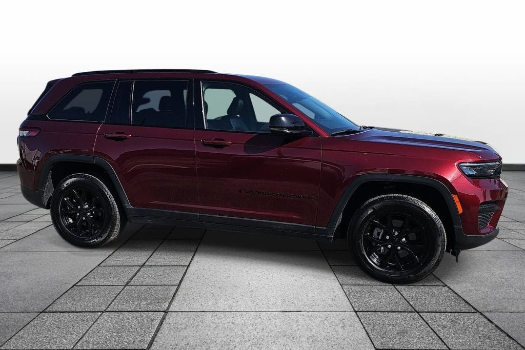 2025 Jeep Grand Cherokee Altitude