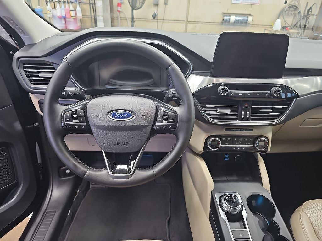 2021 Ford Escape Titanium