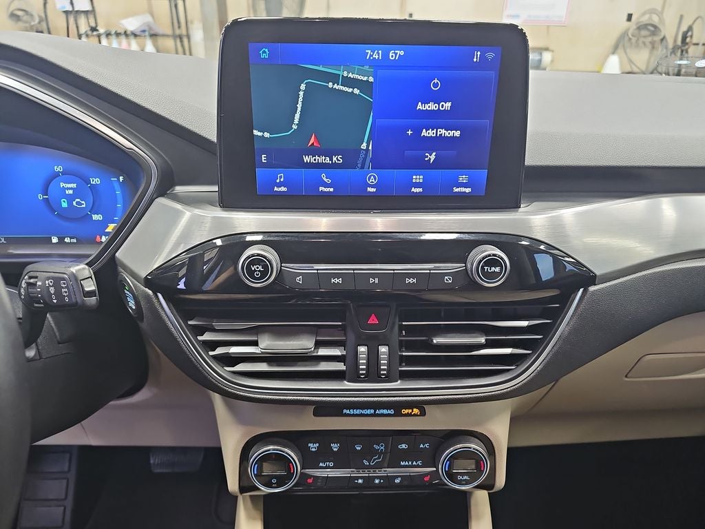 2021 Ford Escape Titanium