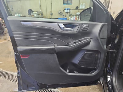 2021 Ford Escape Titanium