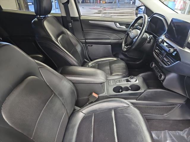 2021 Ford Escape Titanium