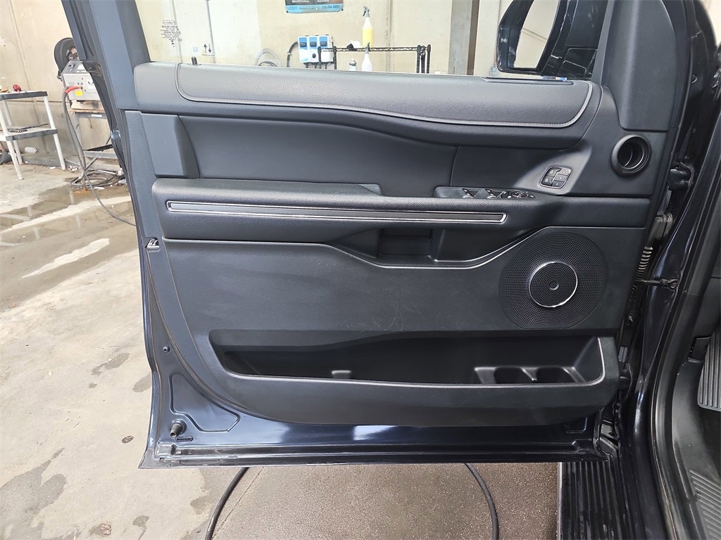 2023 Ford Expedition Max XLT