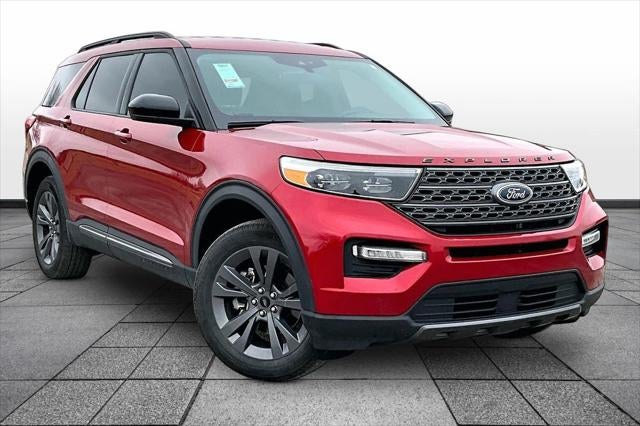 2024 Ford Explorer XLT
