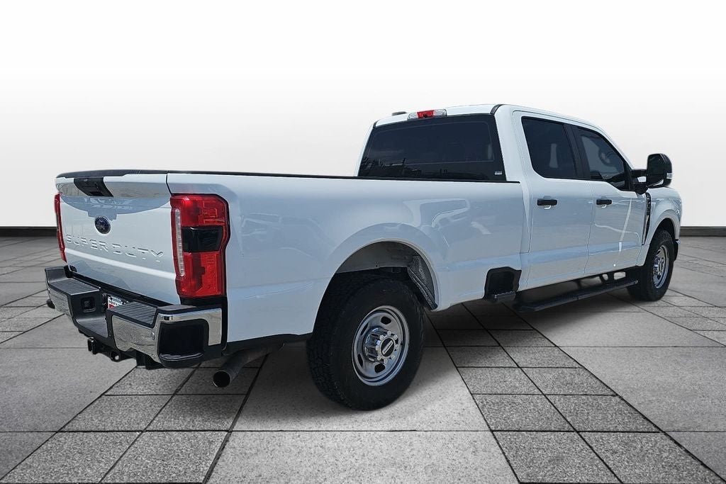 2023 Ford F-350 XL