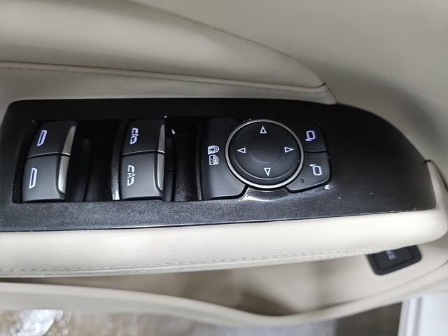 2024 Cadillac CT4 Premium Luxury