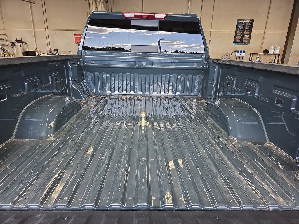 2025 Chevrolet Silverado HD LT