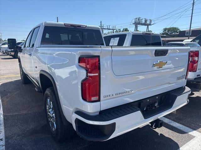 2024 Chevrolet Silverado HD High Country