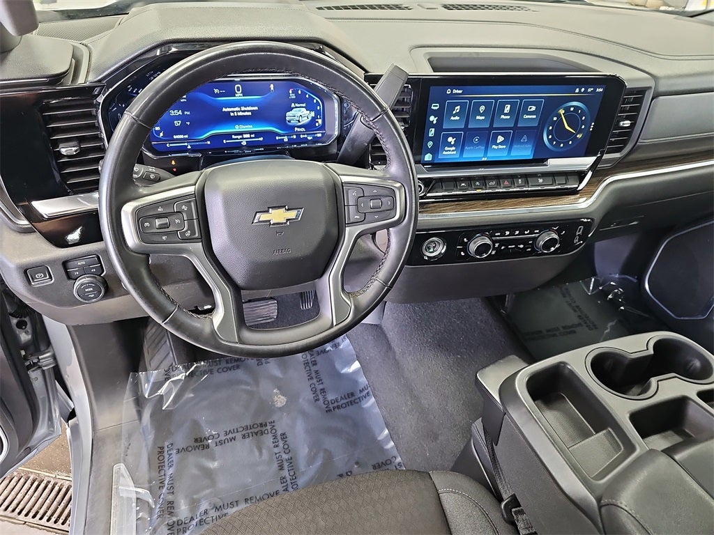 2023 Chevrolet Silverado LT