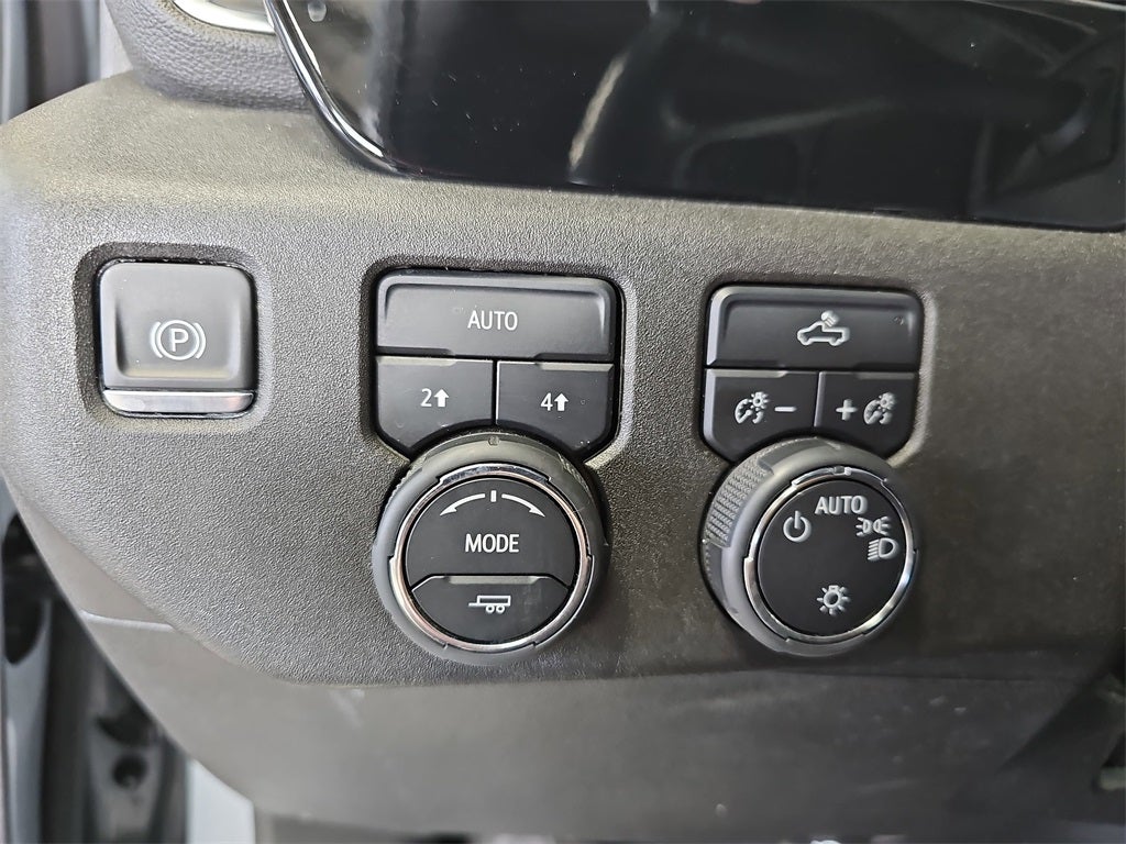 2023 Chevrolet Silverado LT