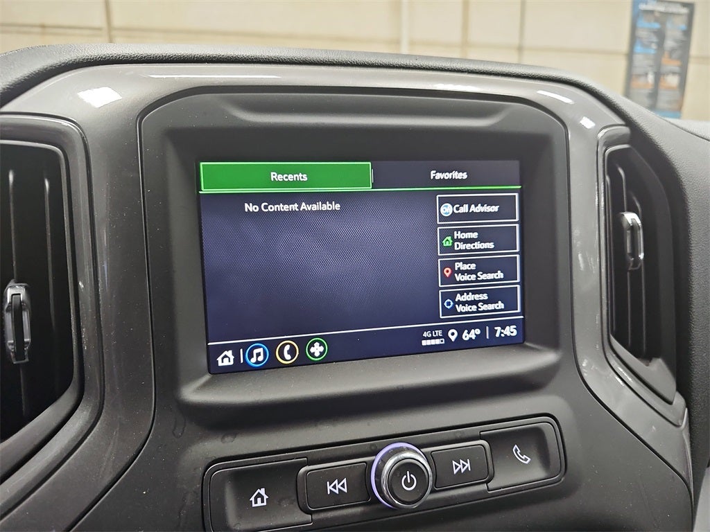 2025 Chevrolet Silverado Custom