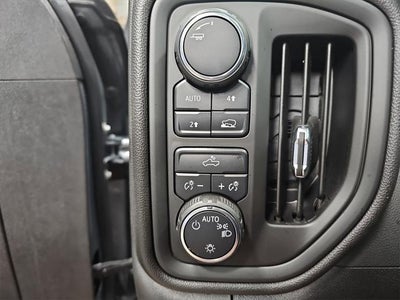 2025 Chevrolet Silverado Custom