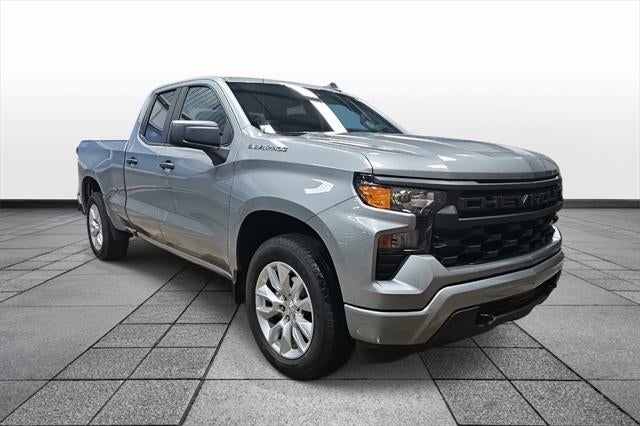 2025 Chevrolet Silverado Custom