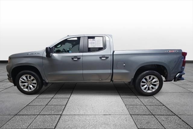 2025 Chevrolet Silverado Custom