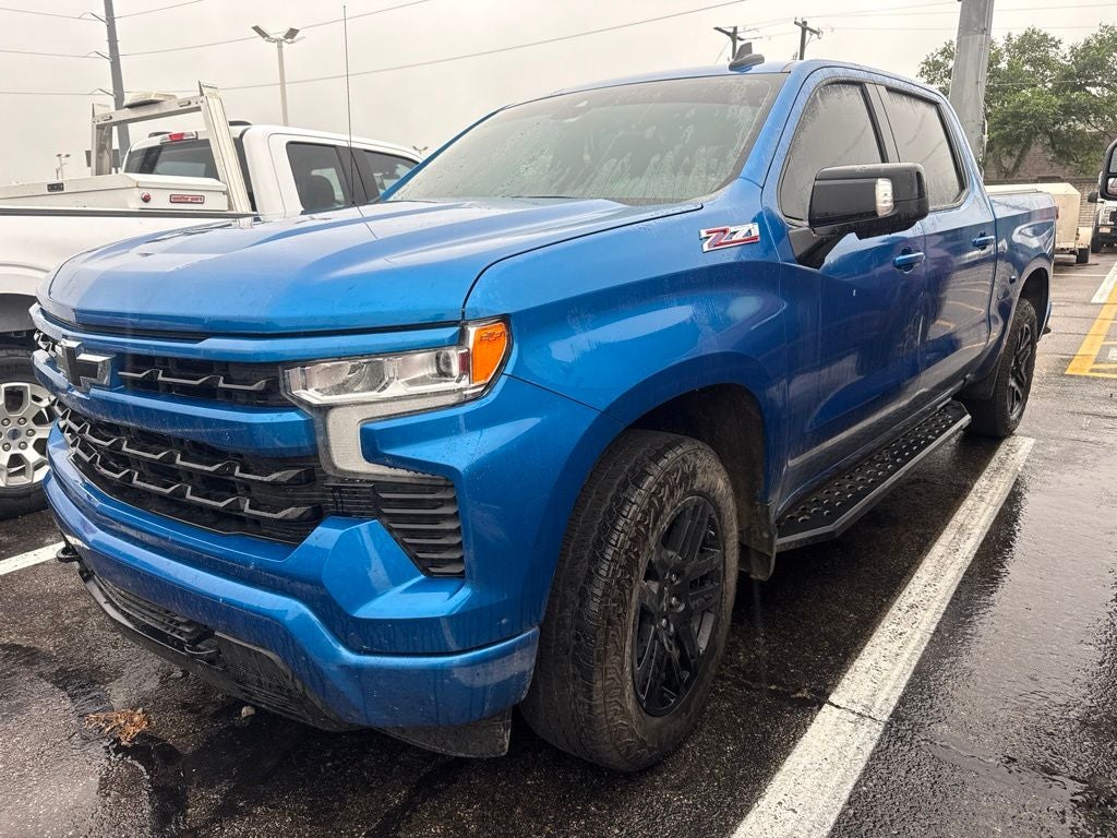 2022 Chevrolet Silverado RST