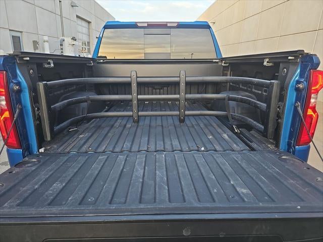 2022 Chevrolet Silverado RST