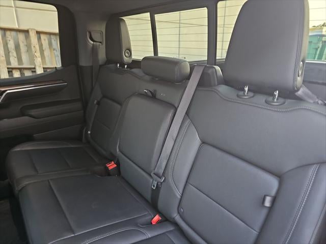 2022 Chevrolet Silverado RST