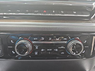 2022 Chevrolet Silverado RST