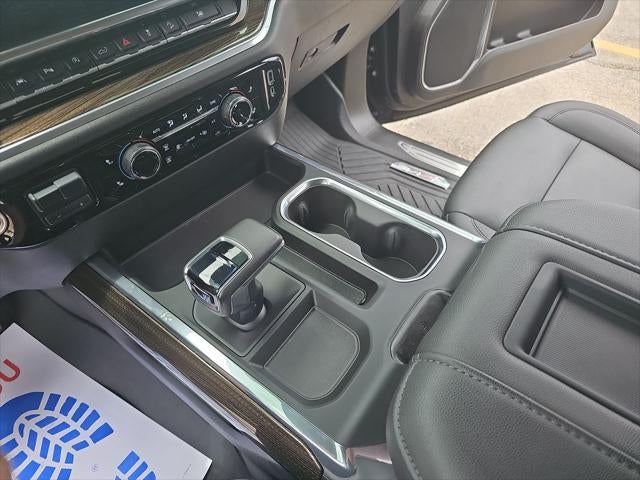 2022 Chevrolet Silverado RST