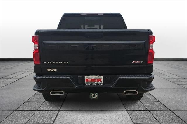2022 Chevrolet Silverado RST