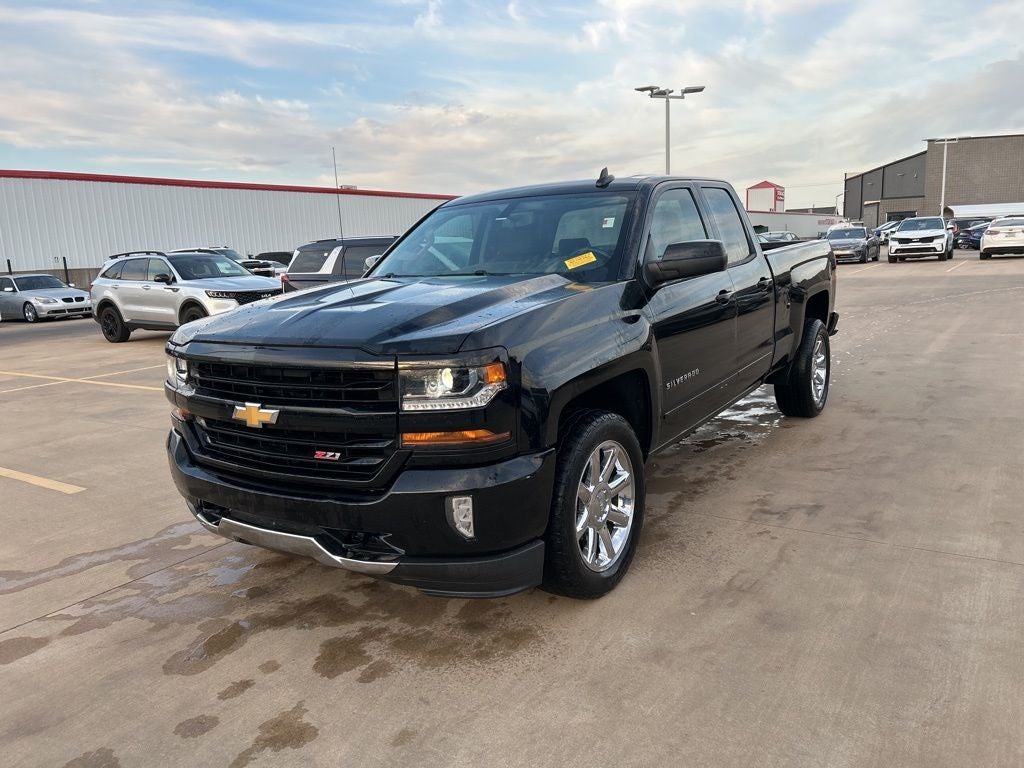 2017 Chevrolet Silverado LT LT2