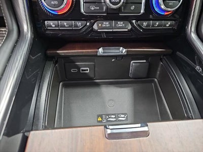 2023 GMC Yukon XL Denali Ultimate