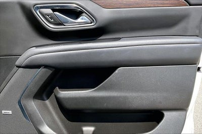 2023 Chevrolet Suburban High Country