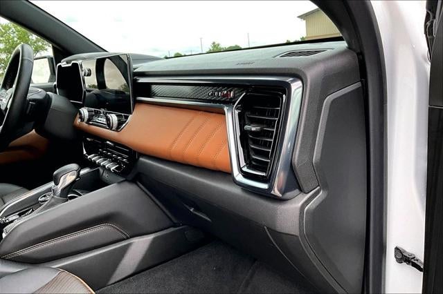 2023 GMC Canyon AT4