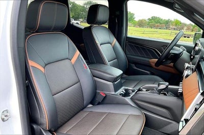 2023 GMC Canyon AT4