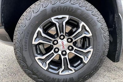 2023 GMC Canyon AT4