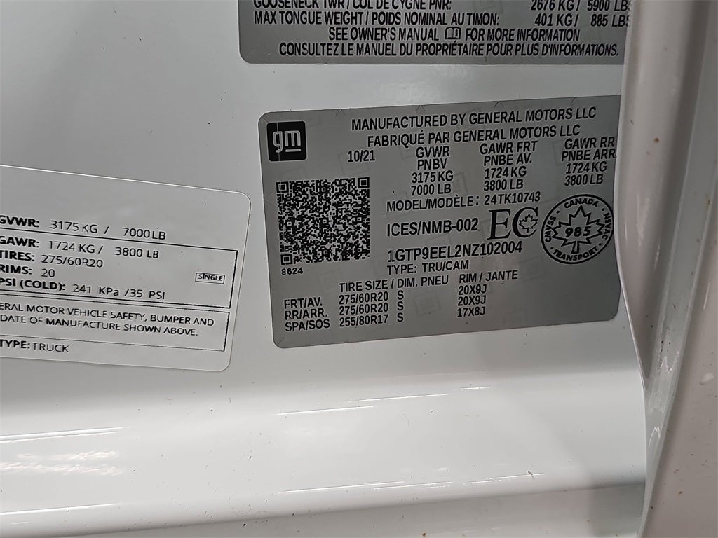 2022 GMC Sierra Limited AT4