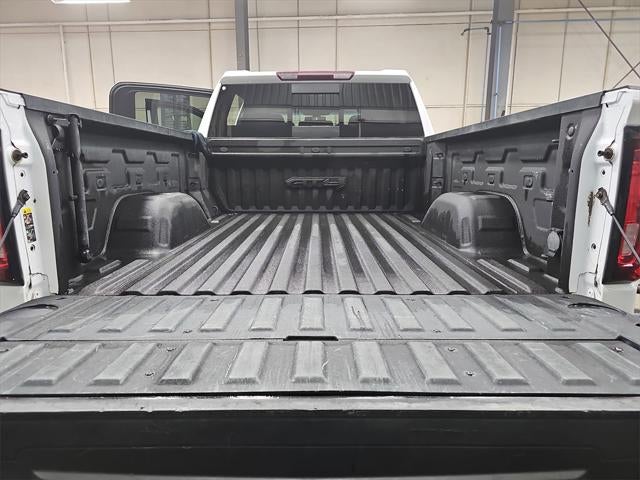 2022 GMC Sierra Limited AT4