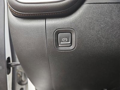 2022 GMC Sierra Limited AT4