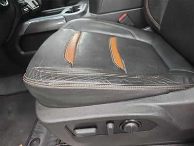 2022 GMC Sierra Limited AT4