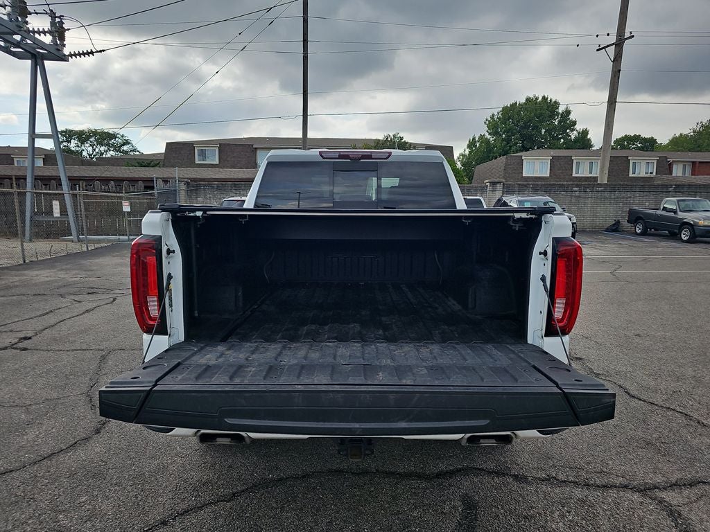 2022 GMC Sierra Limited AT4