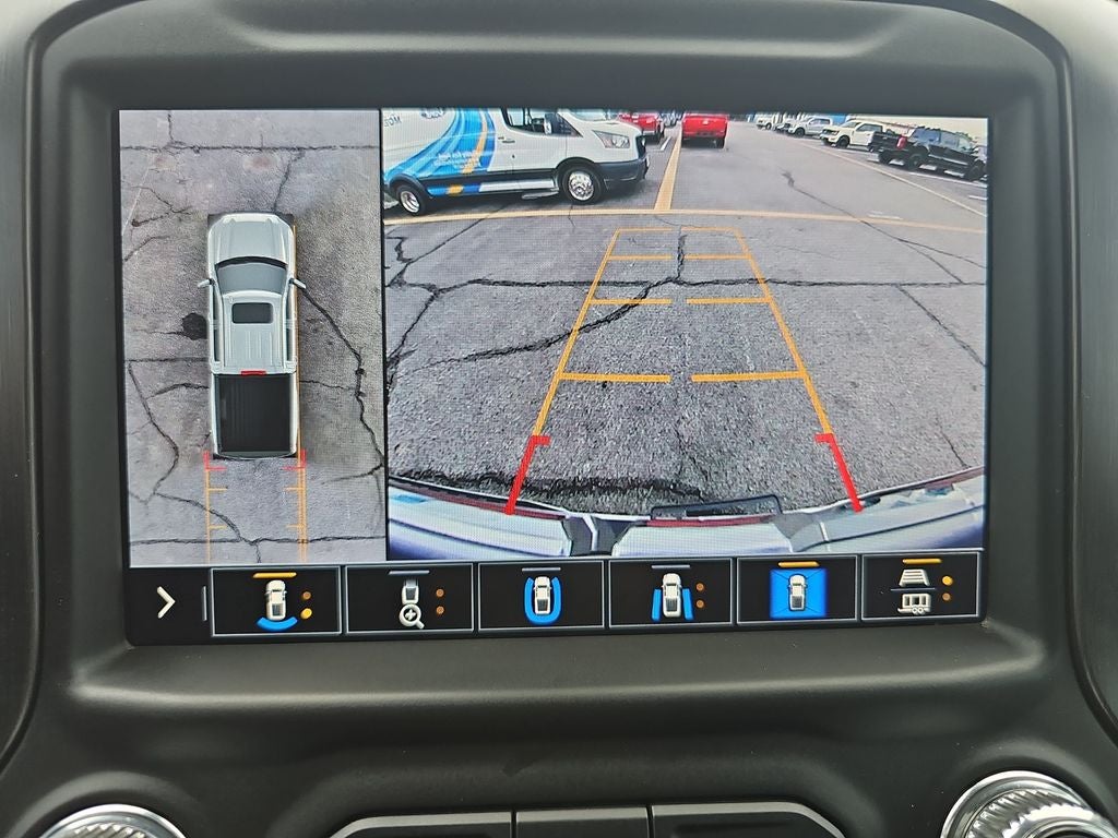 2022 GMC Sierra Limited AT4